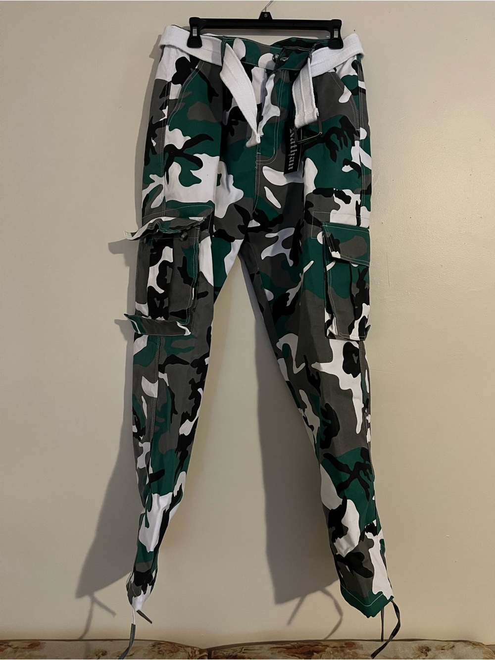 † NWT Nathan Camo Tactical Cargo Pants w/ Belt & Drawstring Cuffs - 32x30⁠